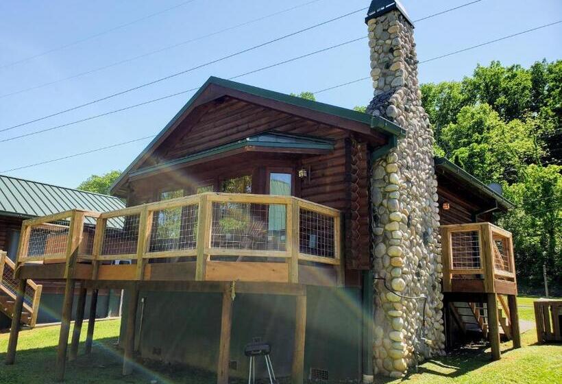 Hanky Panky 1 Bedroom On The River Pet Friendly With Fee Free Activity Tickets!