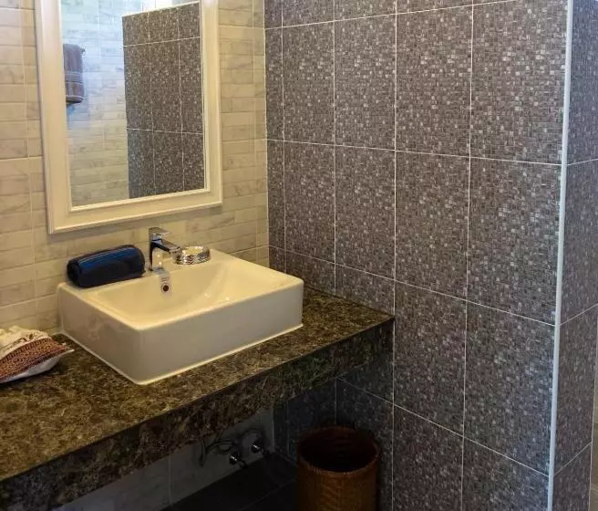 ペンション Non Na Pua   นอนนา ปัว