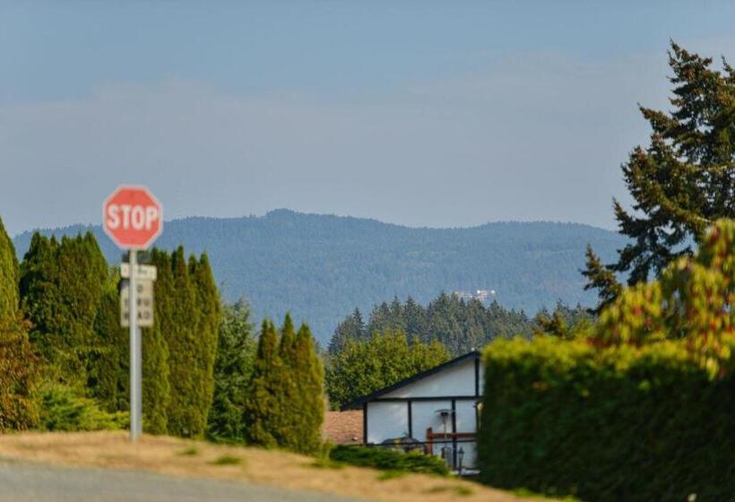 Cowichan Valley Country Escape