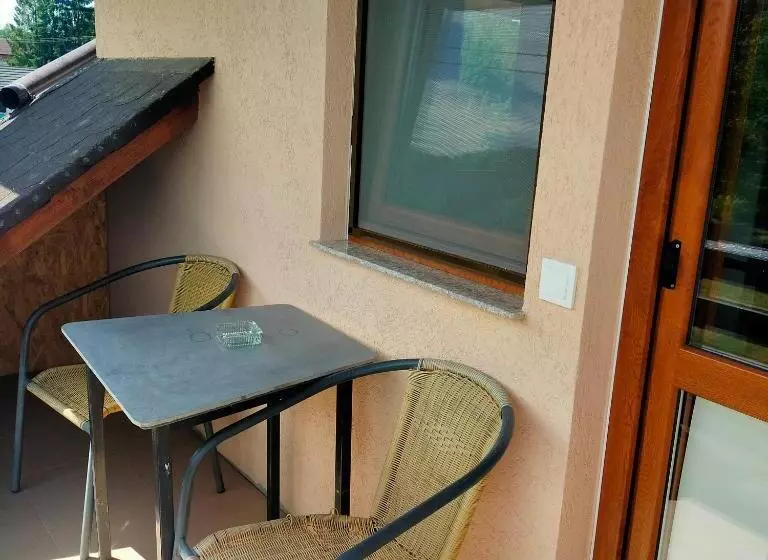 پانسیون Casa Luna