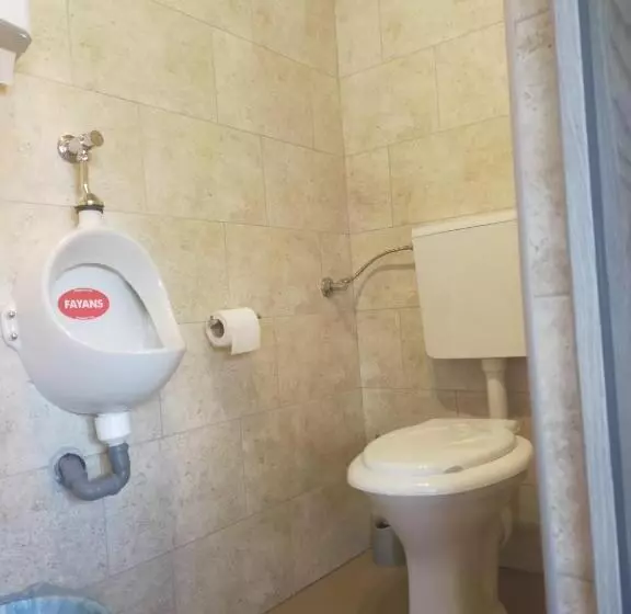 پانسیون Casa Luna