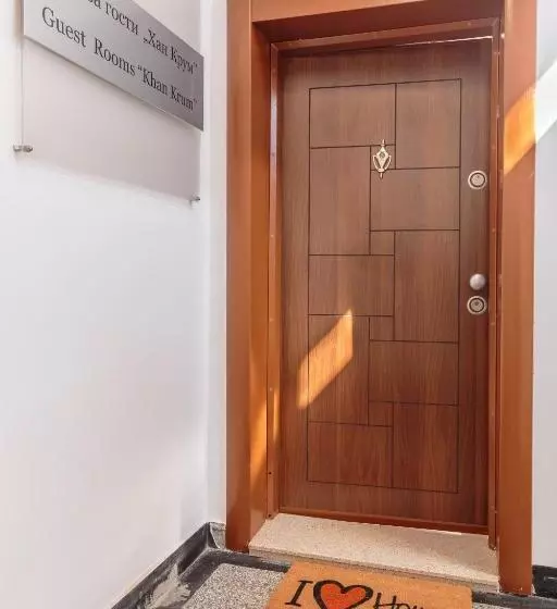 هاستل стаи за гости хан крум