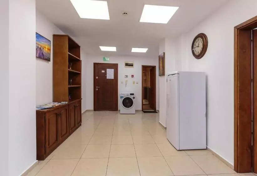 هاستل стаи за гости хан крум