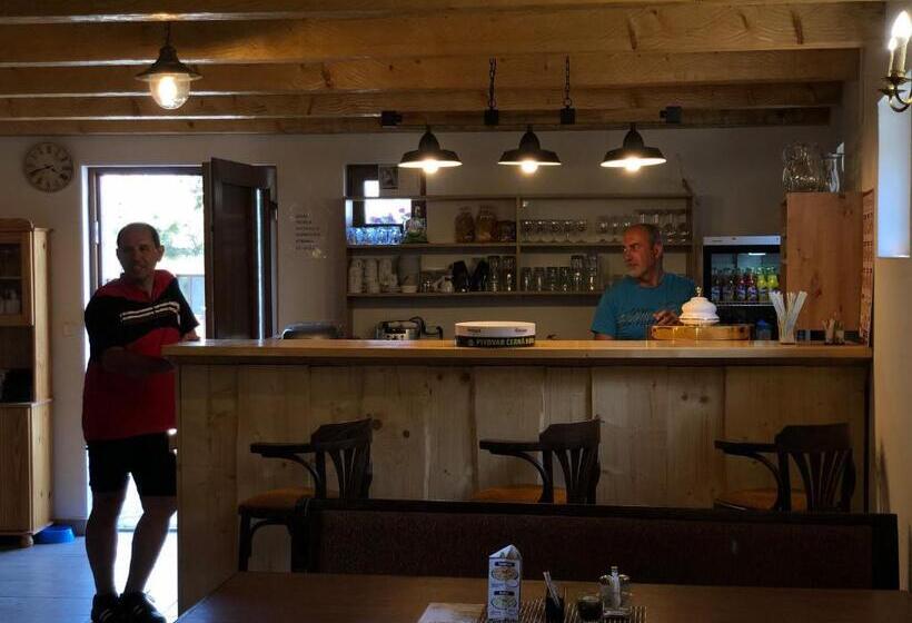 فندق صغير Penzion Zaječský šenk