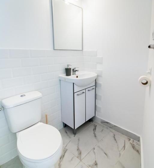 فندق صغير Transylvania Guest House