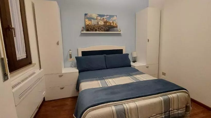 Aamiaismajoitus (B&B) La Casa Blanca