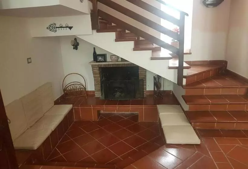Aamiaismajoitus (B&B) La Casa Blanca