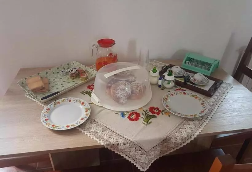 Aamiaismajoitus (B&B) La Casa Blanca