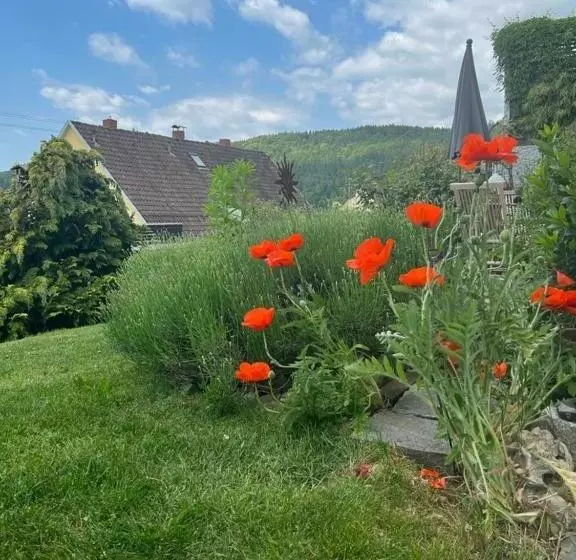Ferienwohnung Jardin De Lavande