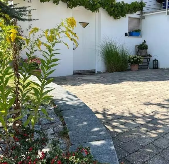 Ferienwohnung Jardin De Lavande