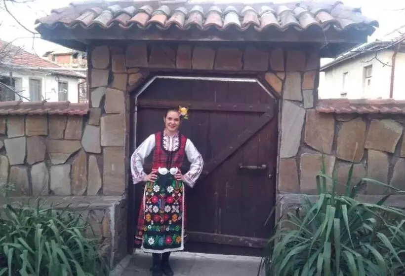 ホテル семеен хотел национал