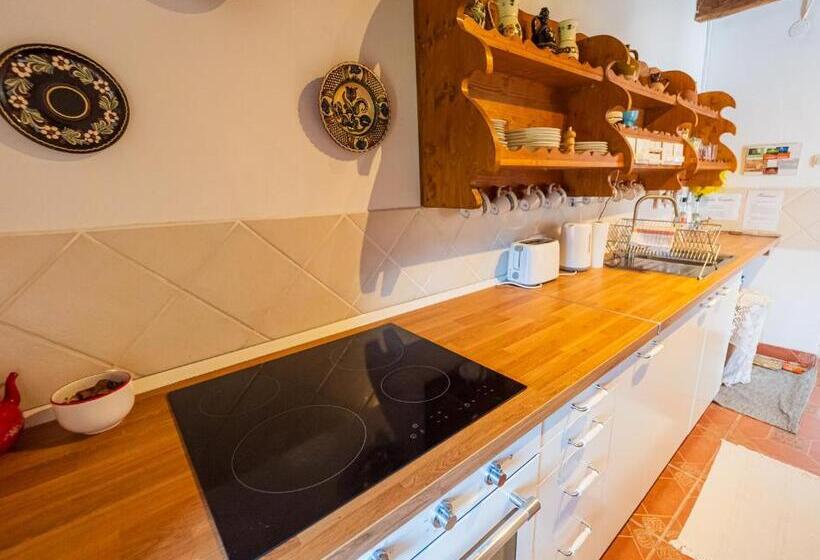 Lankás Vendégház Hollókő