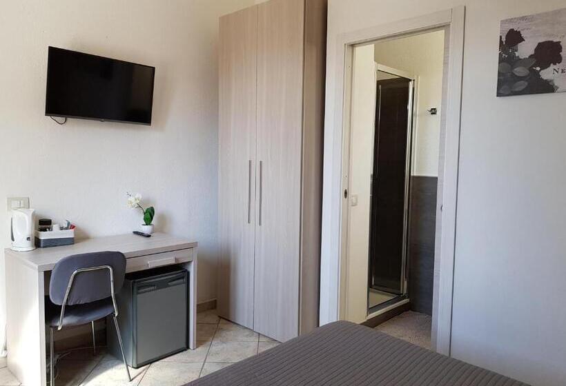 Pensjonat Camera Ideale Tra Mare E Montagna