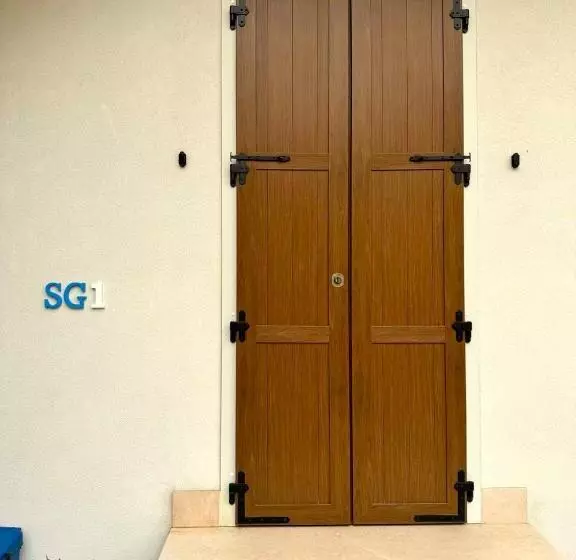 پانسیون Sg Rooms   Casa Laura