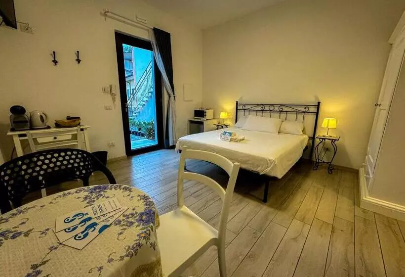 پانسیون Sg Rooms   Casa Laura