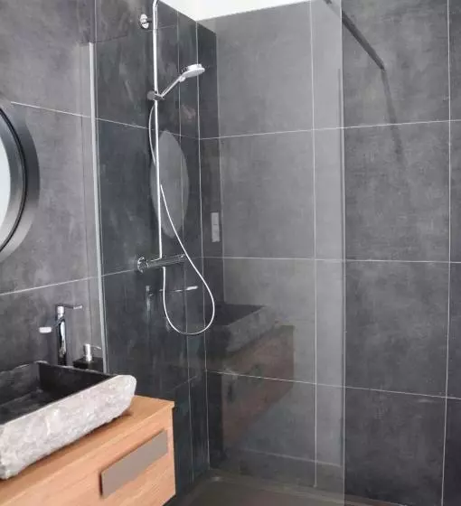 Majatalo Les Suites D Agosta