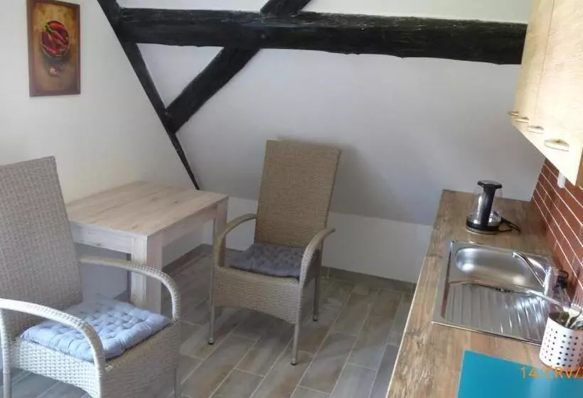 Majatalo Penzion Sklář