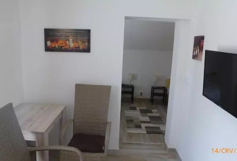 Majatalo Penzion Sklář