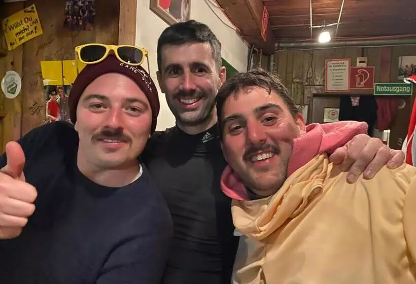 هاستل Hocheckhuette On Top Of The Kitzbuehel Hahnenkamm Mountain