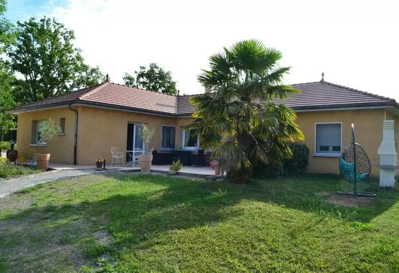 Aamiaismajoitus (B&B) Alaguyauder Le Studio