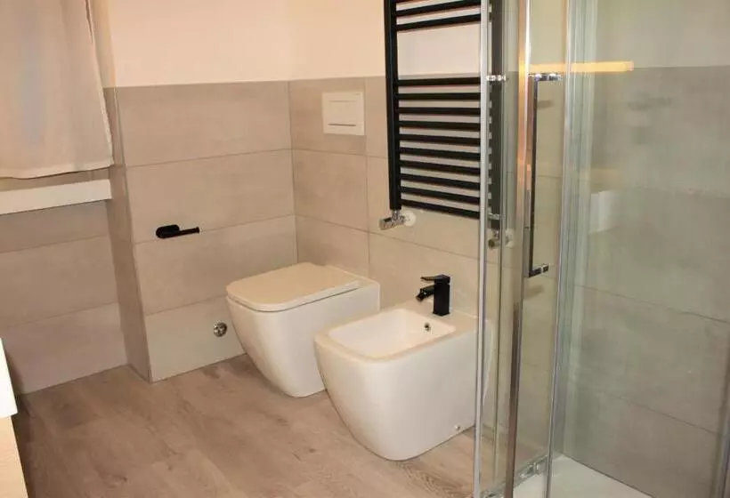 2bedrooms 4beds Minimum 3 Days  Thetechflat  Red Metro Sesto Marelli San Babila Duomo Fiera   For Pr