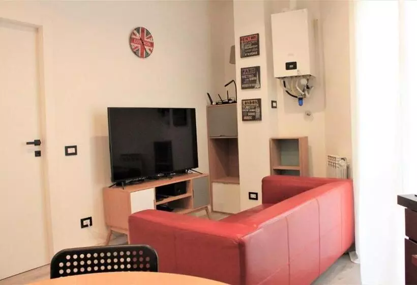 2bedrooms 4beds Minimum 3 Days  Thetechflat  Red Metro Sesto Marelli San Babila Duomo Fiera   For Pr