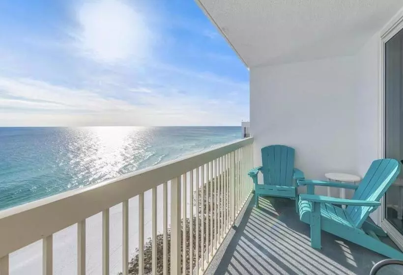 Pelican Beach Resort By Tufan