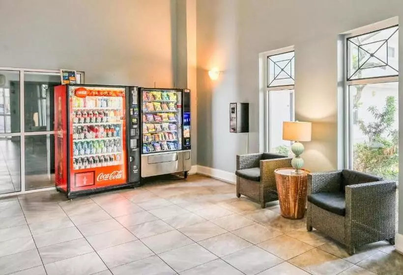 Pelican Beach Resort By Tufan