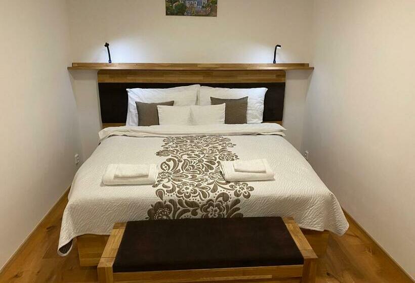 펜션 žabinec Penzion, Vinotéka