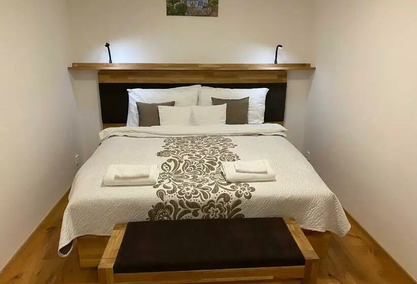 ペンション žabinec   Penzion, Vinotéka