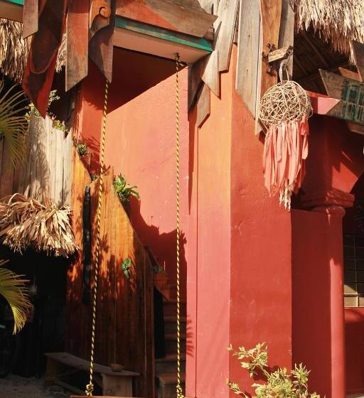 پانسیون Black Jaguar Hostel