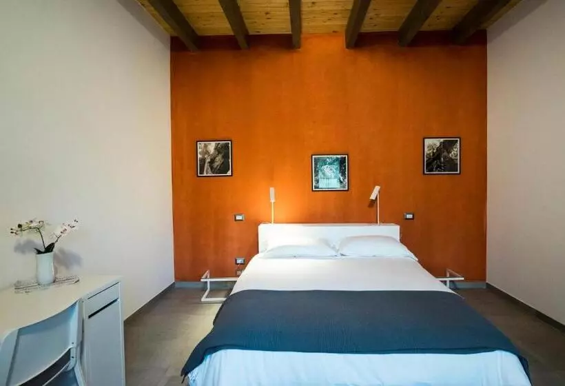 پانسیون La Casa Di Raffaele