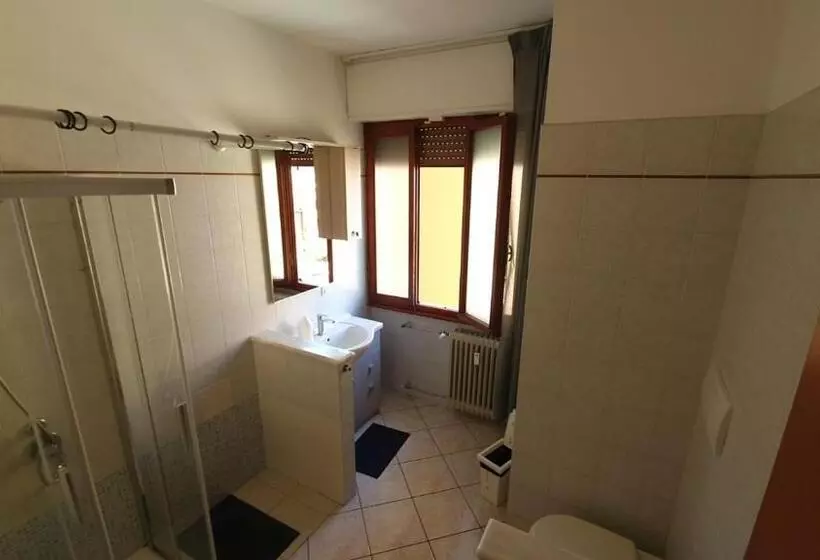 پانسیون Nirvana House Pisa