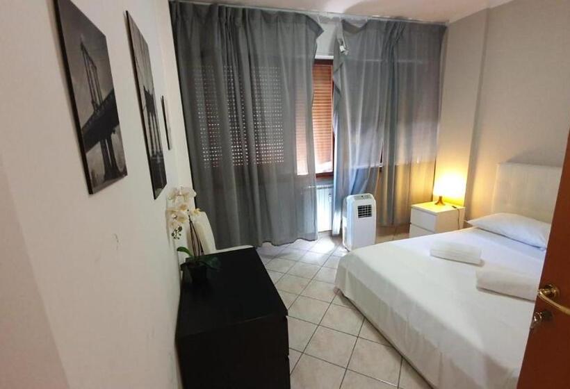 پانسیون Nirvana House Pisa