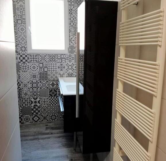 تختخواب و صبحانه Les Chambres D Hotes Chez Alisa Et Daniel