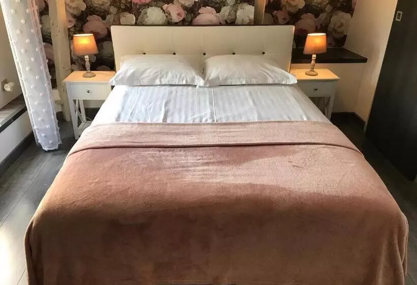 تختخواب و صبحانه Les Chambres D Hotes Chez Alisa Et Daniel