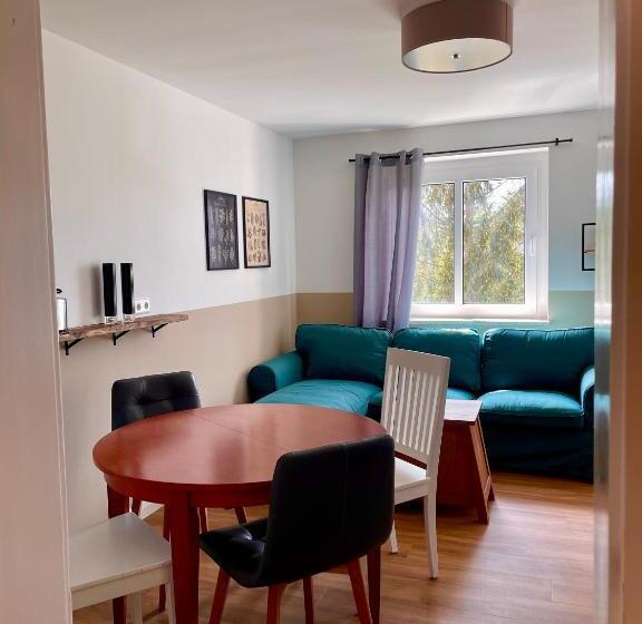 Ferienwohnung Böhlen Im Leipziger Neuseenland