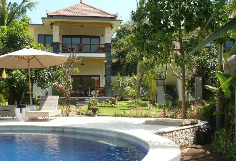 هتل Sukun Babonsay Villas