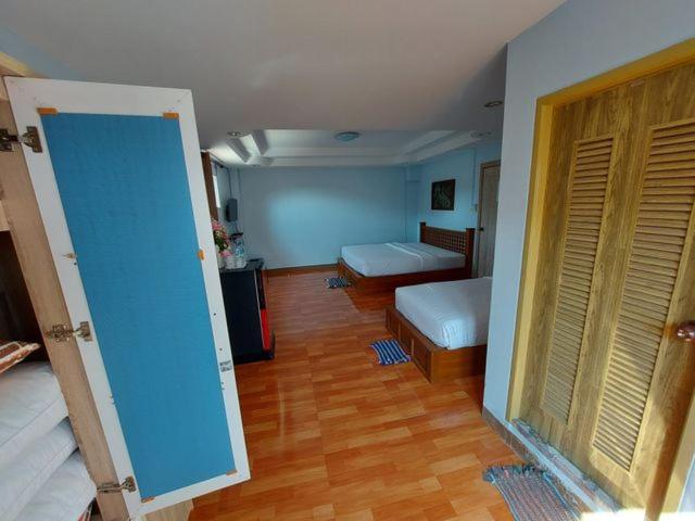 Hotel Zone Stations  That Phanom