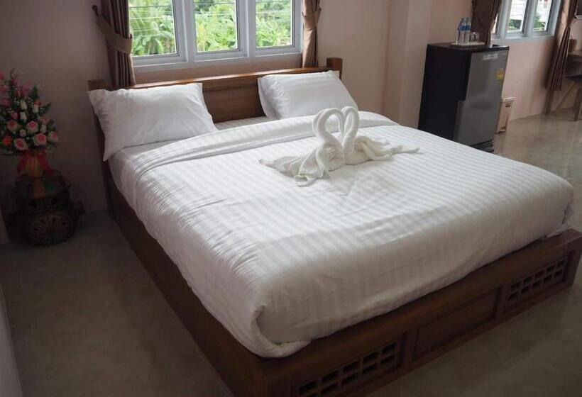 Hotel Zone Stations  That Phanom