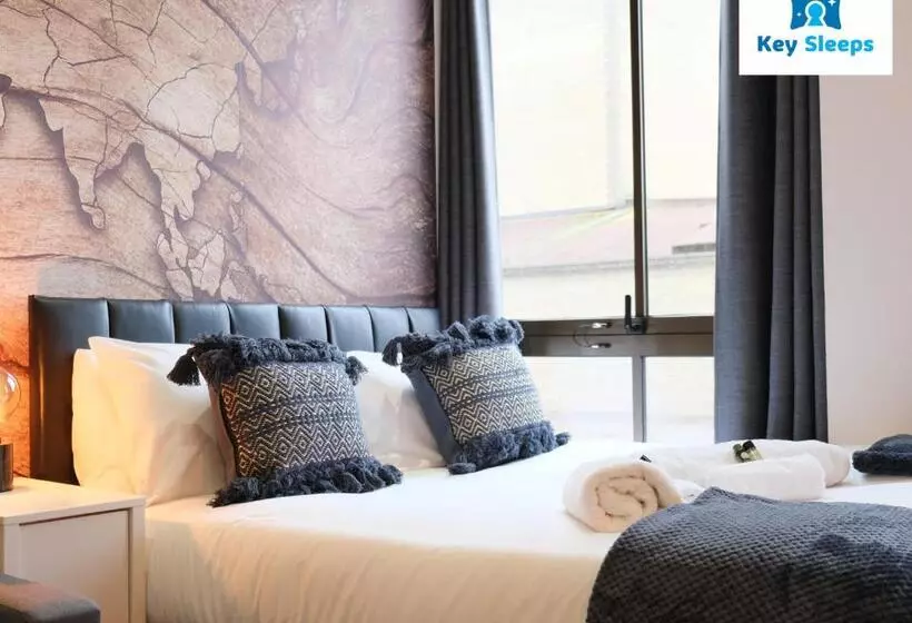 Keysleeps Studio Apartment   Northamptonshire   Leisure & Contractors