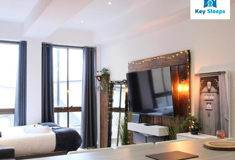 Keysleeps Studio Apartment Northamptonshire Leisure & Contractors