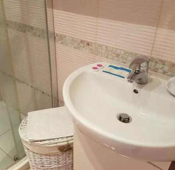 پانسیون Guesthouse Zanier