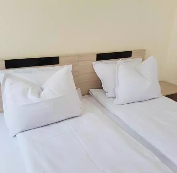 پانسیون Guesthouse Zanier
