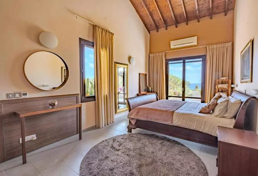 Pine And Olive Seahouse