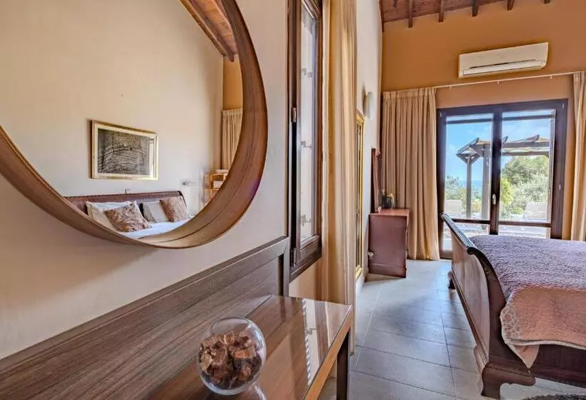 Pine And Olive Seahouse