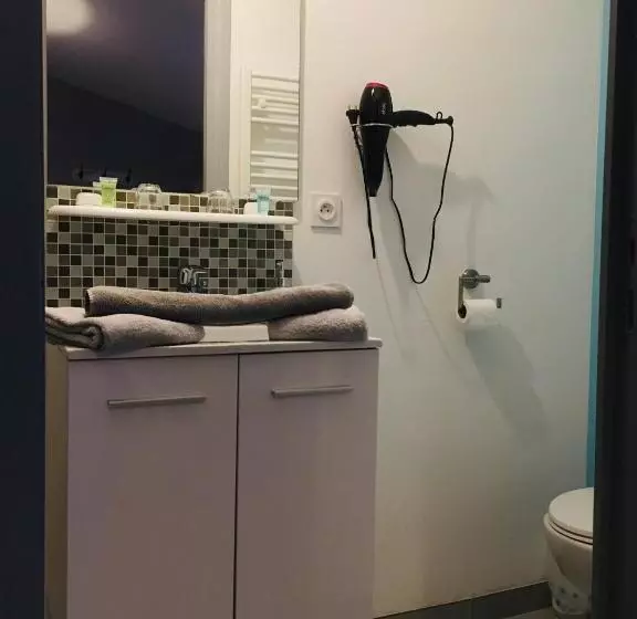 Aamiaismajoitus (B&B) Les Chambres Du Roc