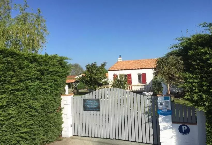 Aamiaismajoitus (B&B) Les Chambres Du Roc