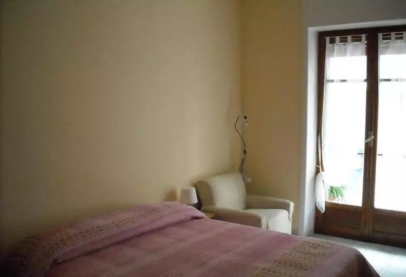 تختخواب و صبحانه Sapore Di Mare