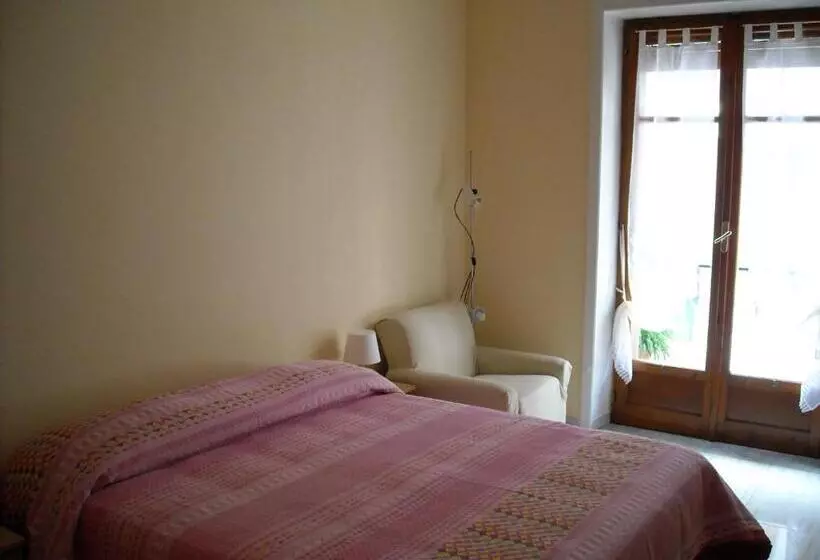 تختخواب و صبحانه Sapore Di Mare